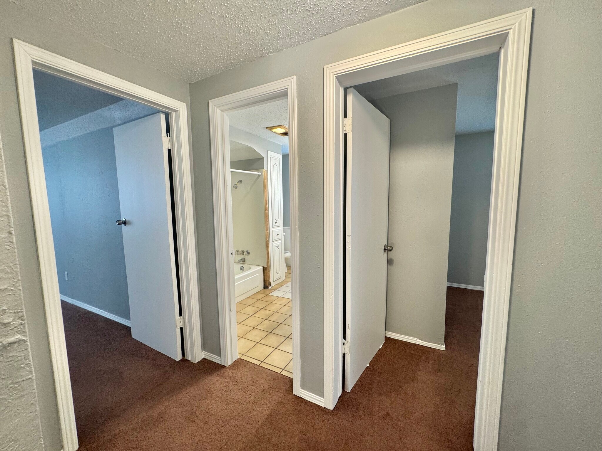 Building Photo - 3029 SW 62nd St