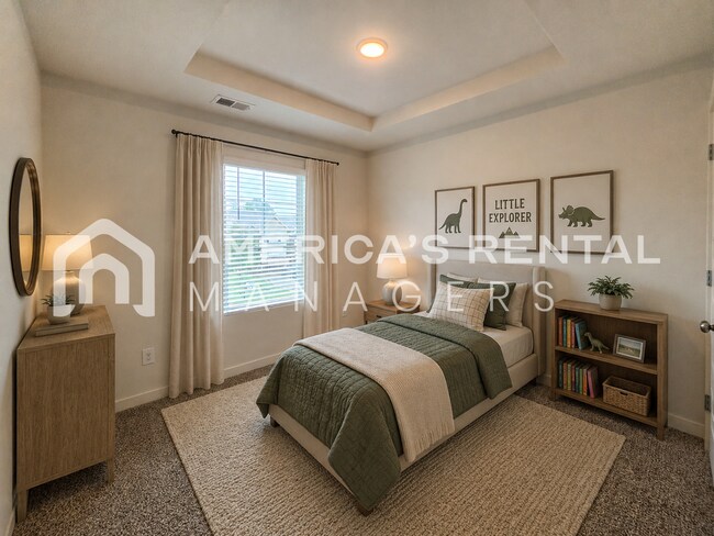 Building Photo - Modern Living in The Heights!