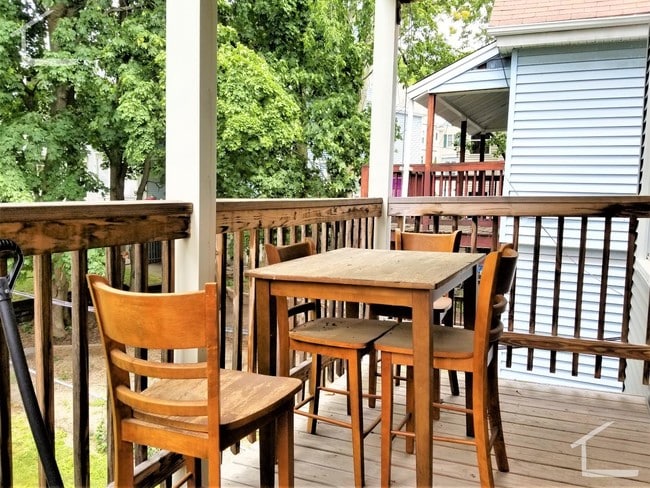 Building Photo - 3 Bd