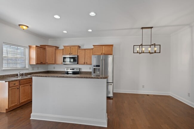 Building Photo - 1112 Woodbury Falls Ct