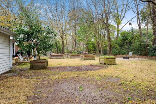Building Photo - 1643 Boone Hall Dr