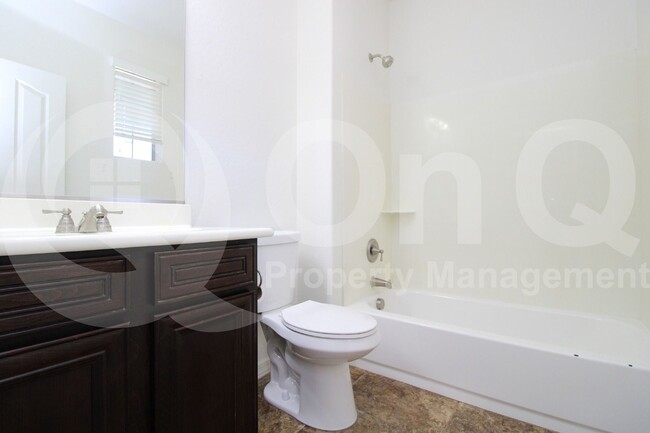 Building Photo - 3929 E Tonto Pl