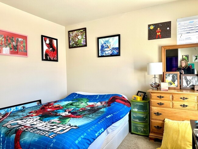 Building Photo - 3bd/2.5ba Sammamish Townhouse
