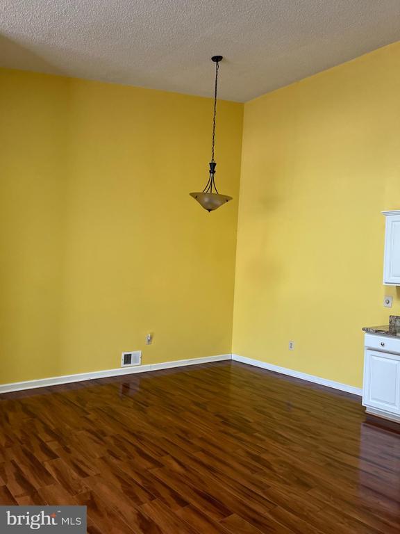 Building Photo - 63 Rachel Ct