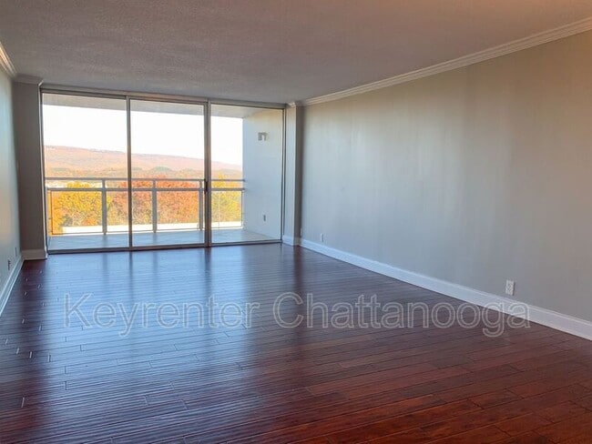 Building Photo - 1131 Stringers Ridge Rd