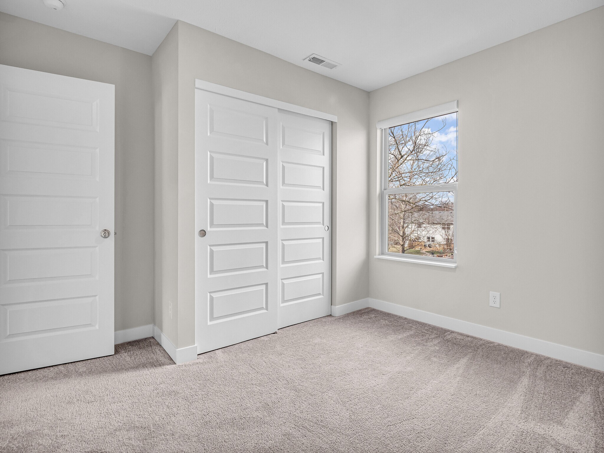 Building Photo - 8238 Bostic Dr