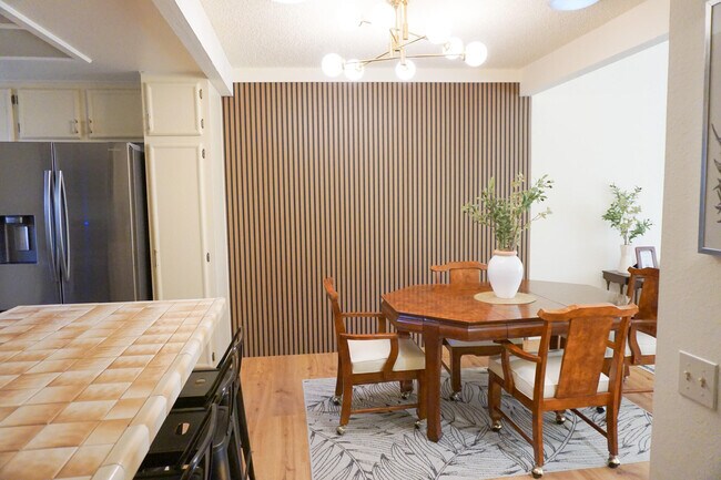 Building Photo - 82186 Bergman Dr