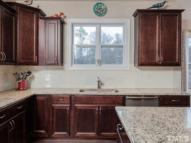 Kitchen - 1604 Drift Falls Ln