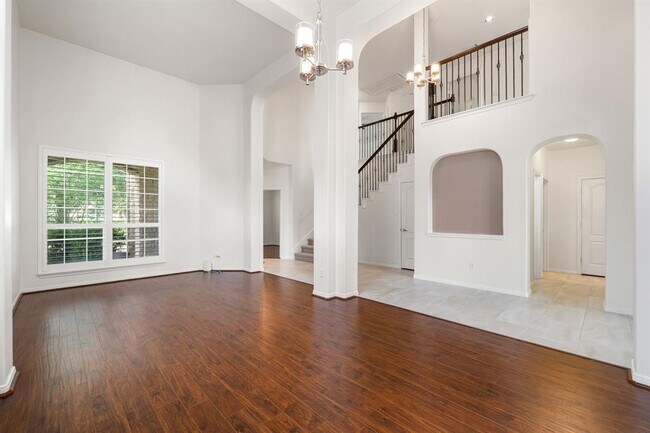 Building Photo - 2107 Pearl Bay Ct