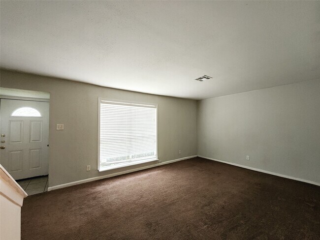 Building Photo - 8848 Kempwood Dr