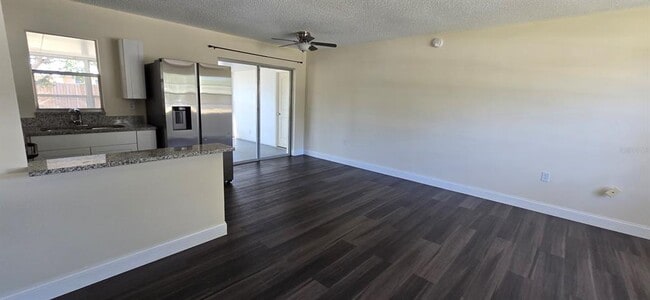 Building Photo - 14724 SW 38th Terrace Rd