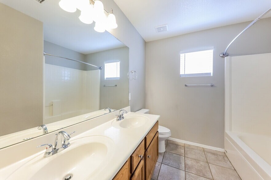 Building Photo - 20810 N 74th Ln