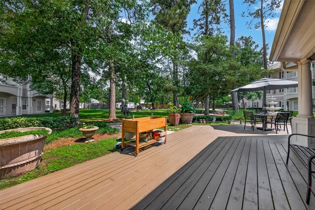 Building Photo - 929 Rockmead Dr