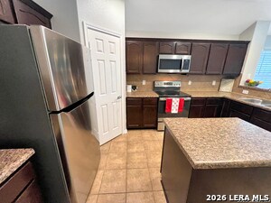 Building Photo - 9242 Mare Country