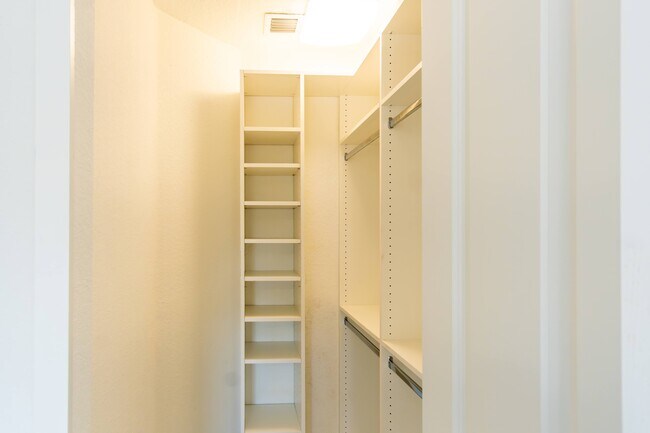 Building Photo - 2030 SW 145th Ave