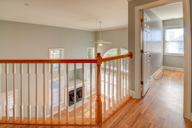 Building Photo - 219 Brandywine Pl Dr