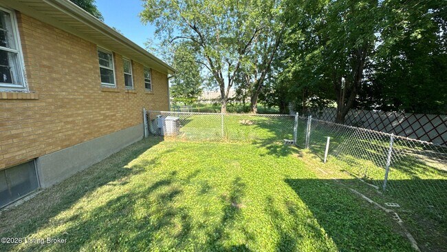 Building Photo - 7201 Gerber Ave
