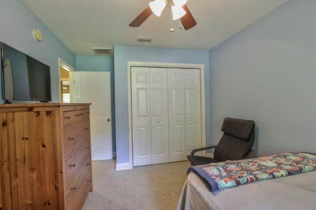 Building Photo - 3513 Larkspur Ln