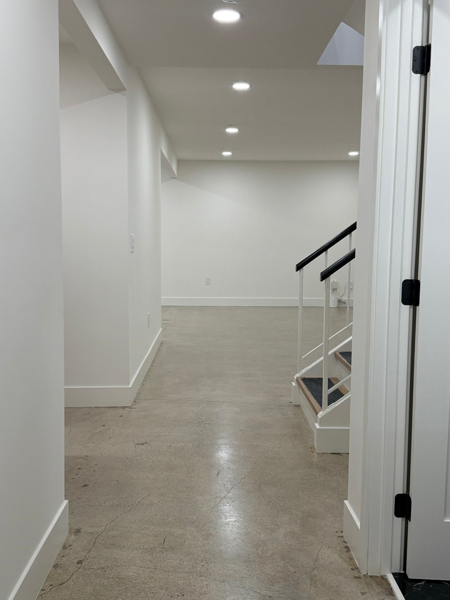 Building Photo - 14962 Rolling Ridge Dr