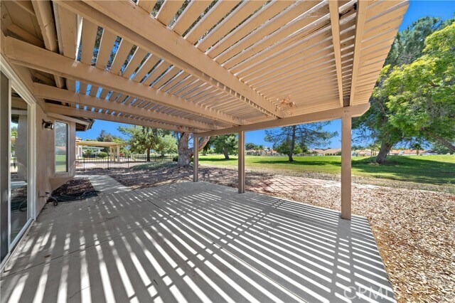 Building Photo - 2971 Peach Tree St