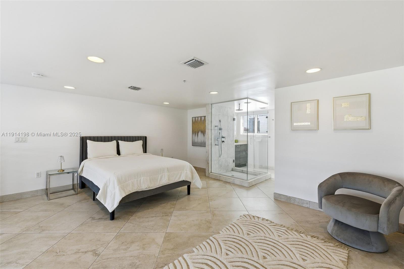 Building Photo - 421 Meridian Ave