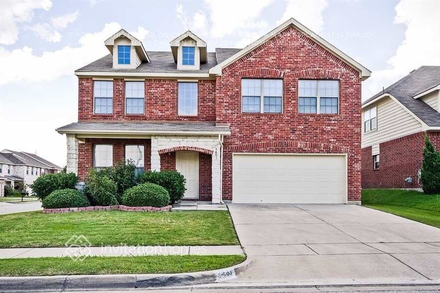 Primary Photo - 5601 Desert Willow Ct