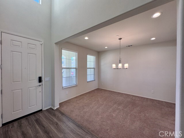 Building Photo - 1065 Regala St