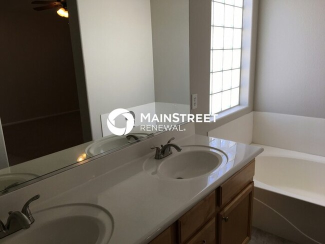 Building Photo - 2503 W White Feather Ln