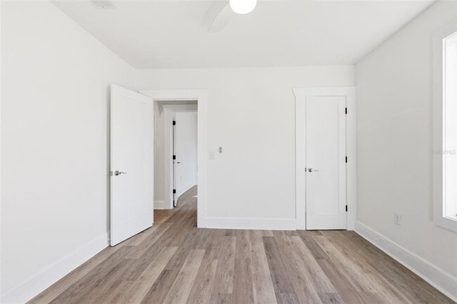 Building Photo - 1326 13th Ave S