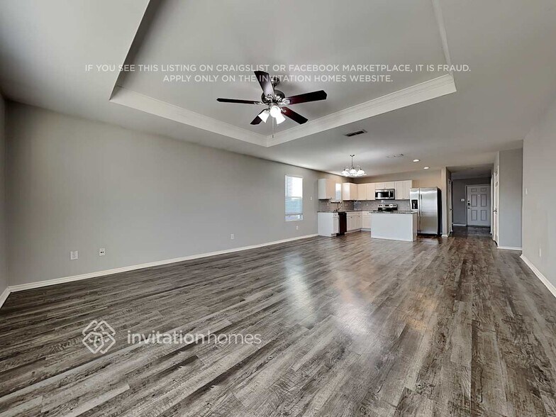 Building Photo - 112 Abelia Dr