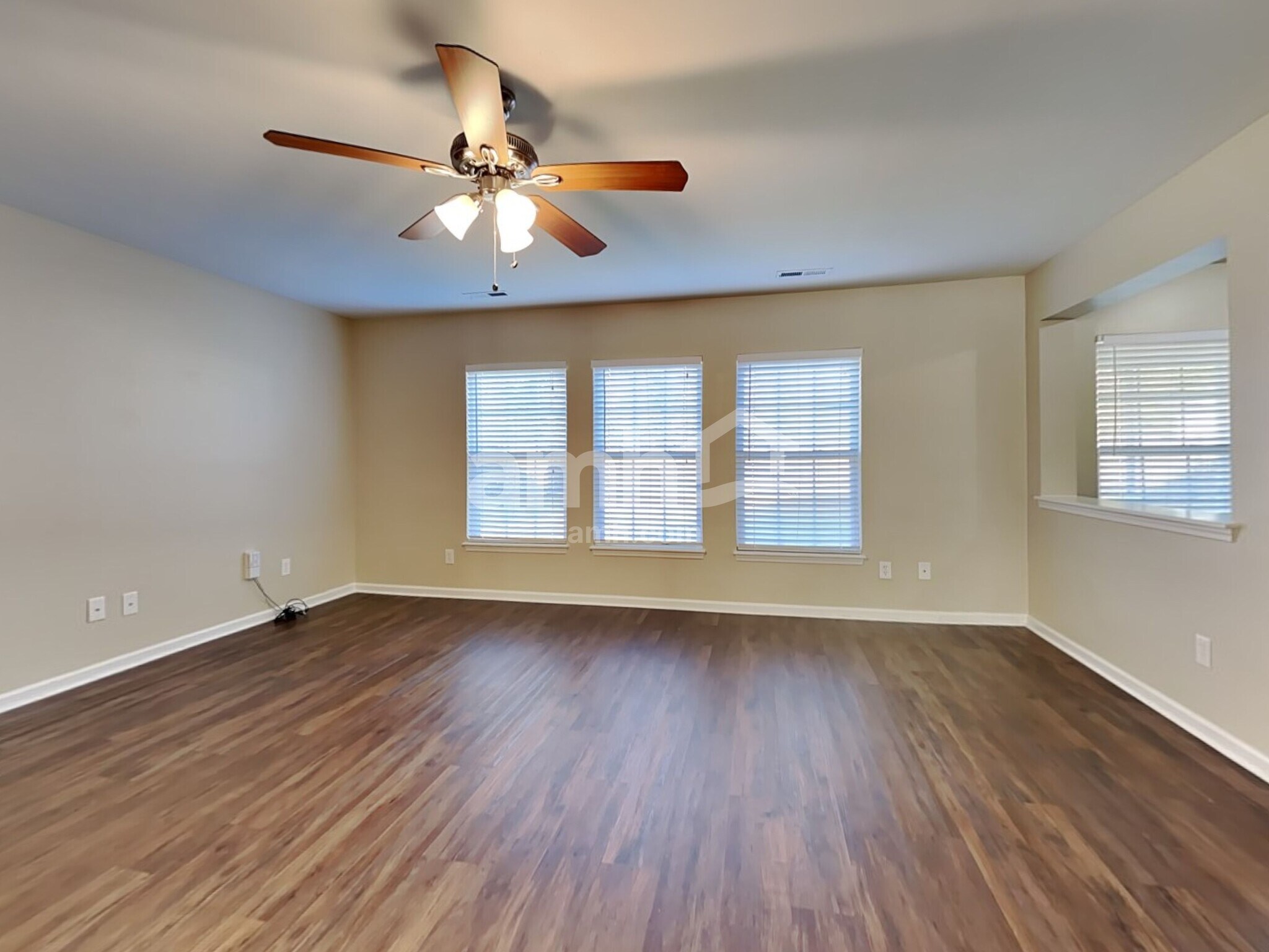 Building Photo - 213 Pine Hall Dr