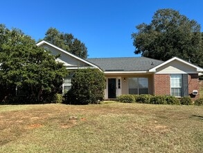 Building Photo - 1456 Champion Cove