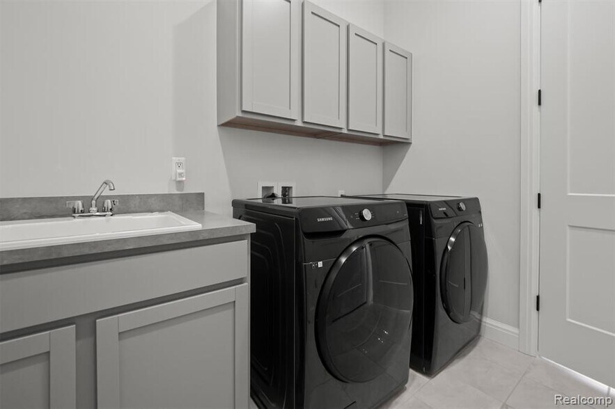 Building Photo - 7507 Gramercy Cir