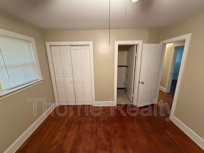 Building Photo - 6831 West Mount Drive