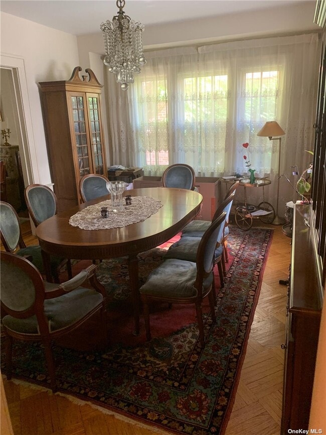 Building Photo - 70-20 Harrow St