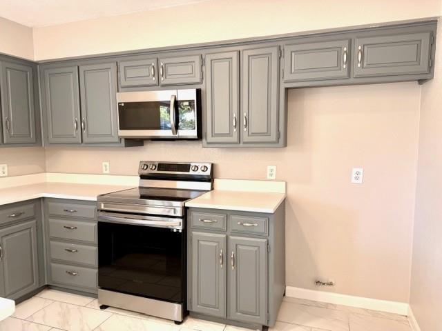 Building Photo - 3812 Lynbrook Ln