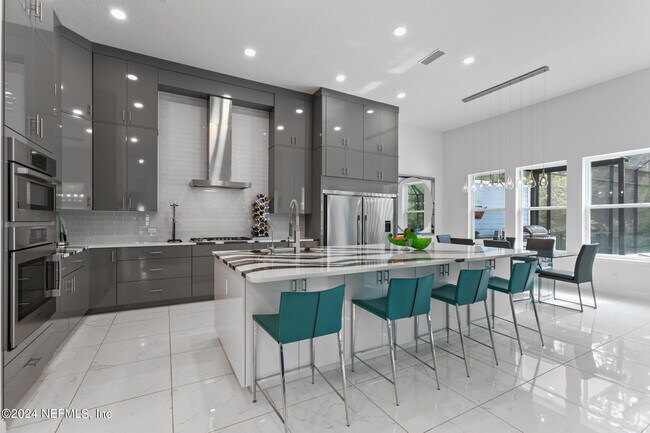Building Photo - 452 Quail Vista Dr