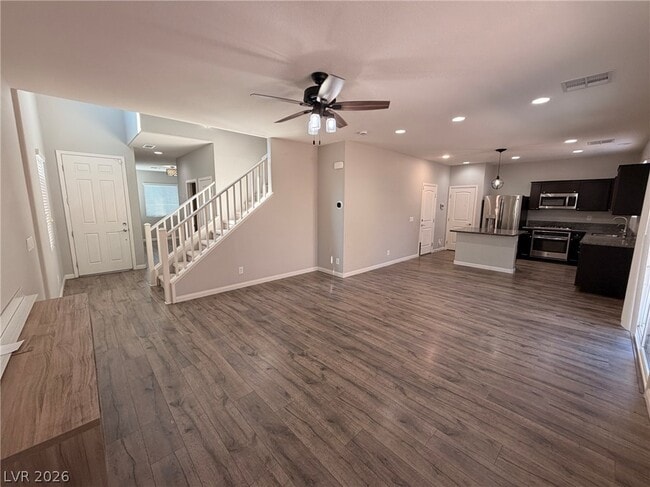 Building Photo - 7852 Pyramid Peak St