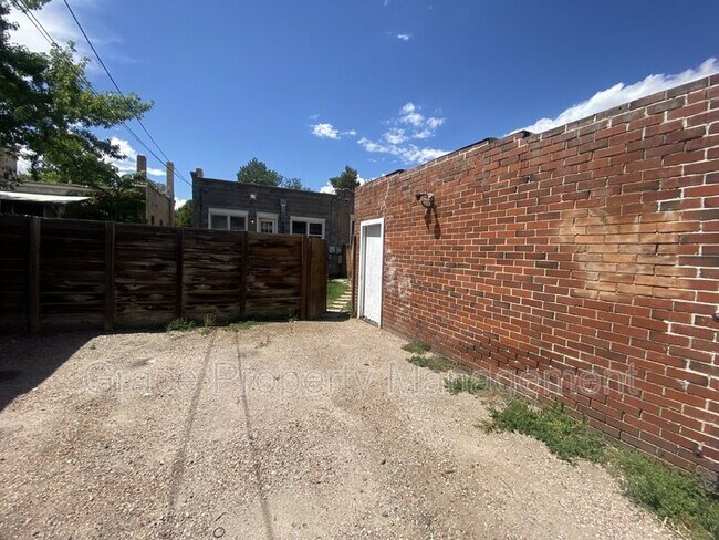 Building Photo - 184 S Emerson St