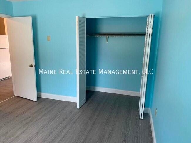 Building Photo - 47 Hill St