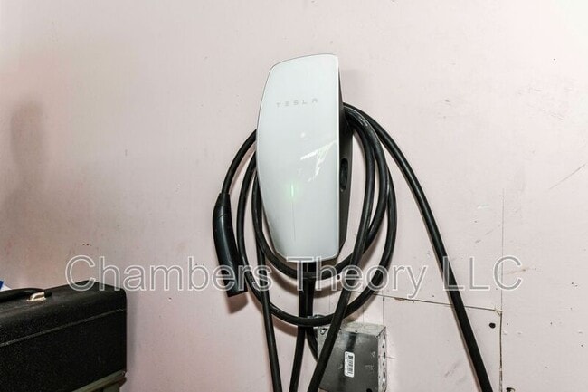 Building Photo - 46342 Summerhill Pl