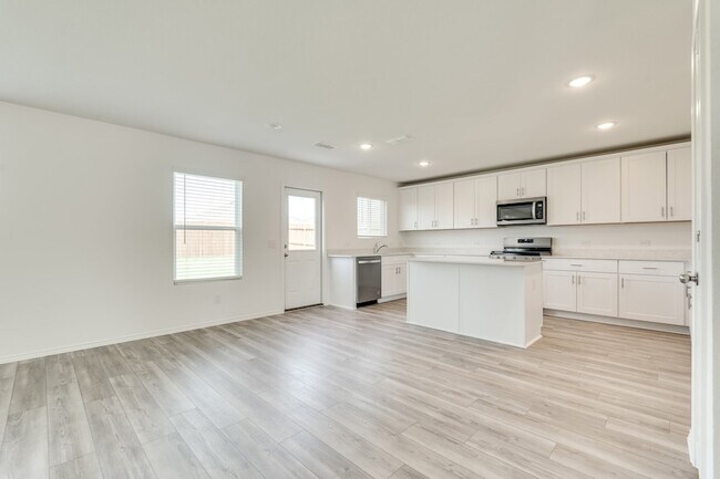 Building Photo - 16025 Malaya St