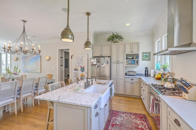 Building Photo - 1624 Diddy Dr