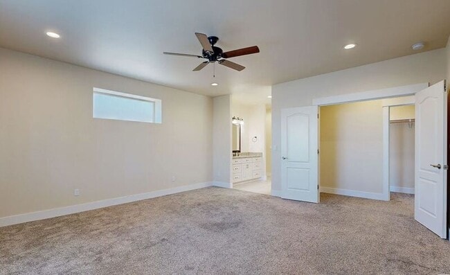 Building Photo - 3818 W 48th Ave