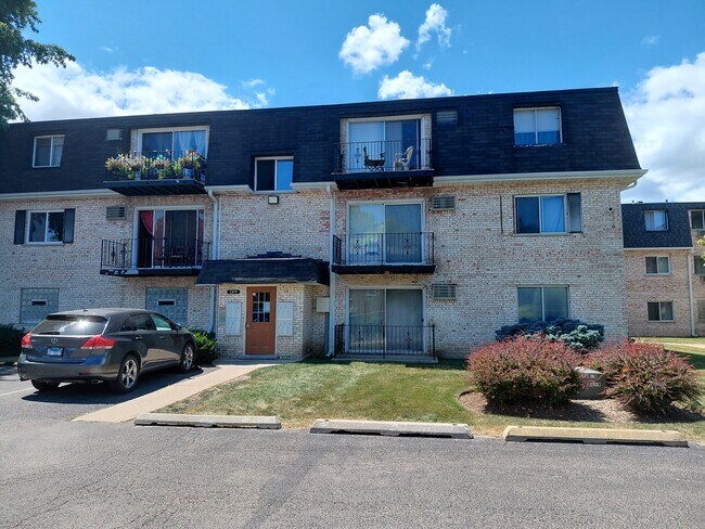 Building Photo - 1319 Baldwin Ct