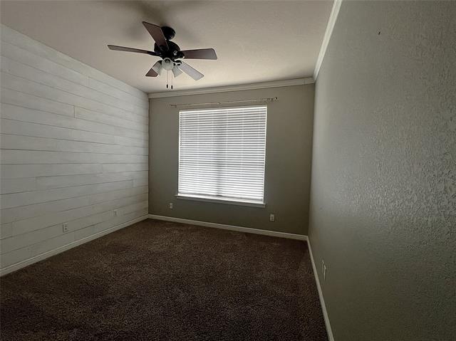 Building Photo - 710 Wolf Creek