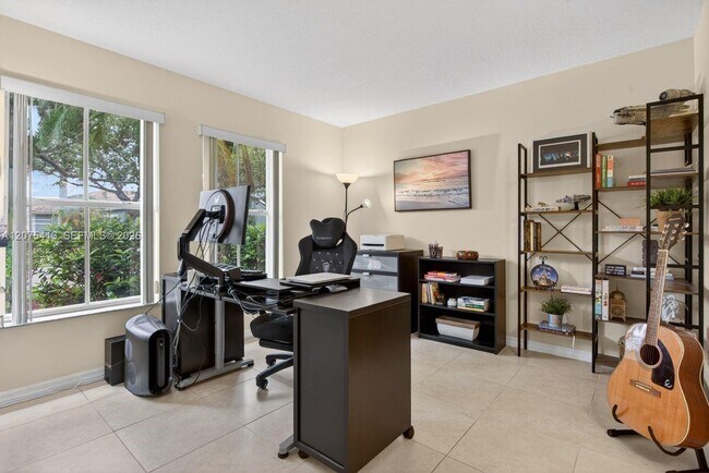 Building Photo - 370 Carrington Dr