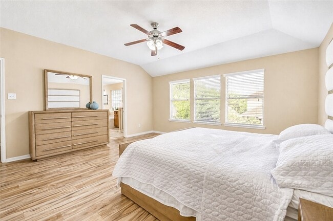 Building Photo - 6315 Linfield Bluff Ln