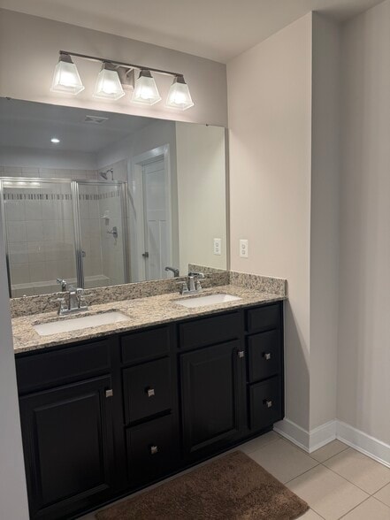 Building Photo - 440 Tree of Heaven Way