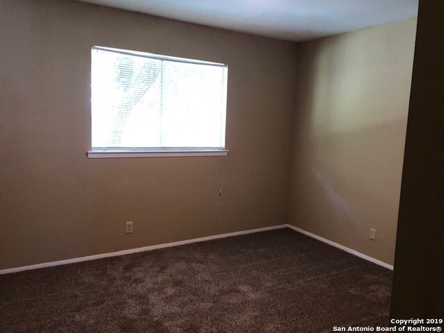 Building Photo - 8515 Springline St